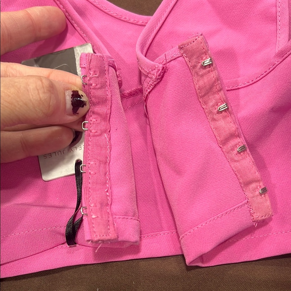 Sincerely Jules Pink Top and Shorts Set, Small - NWT - Picture 11 of 12